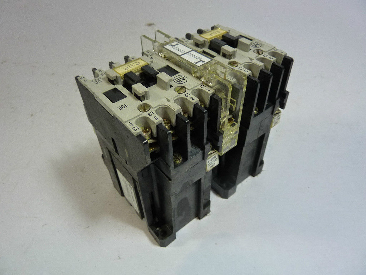 Allen-Bradley 104-A09NZ243 Contactor 24VDC USED