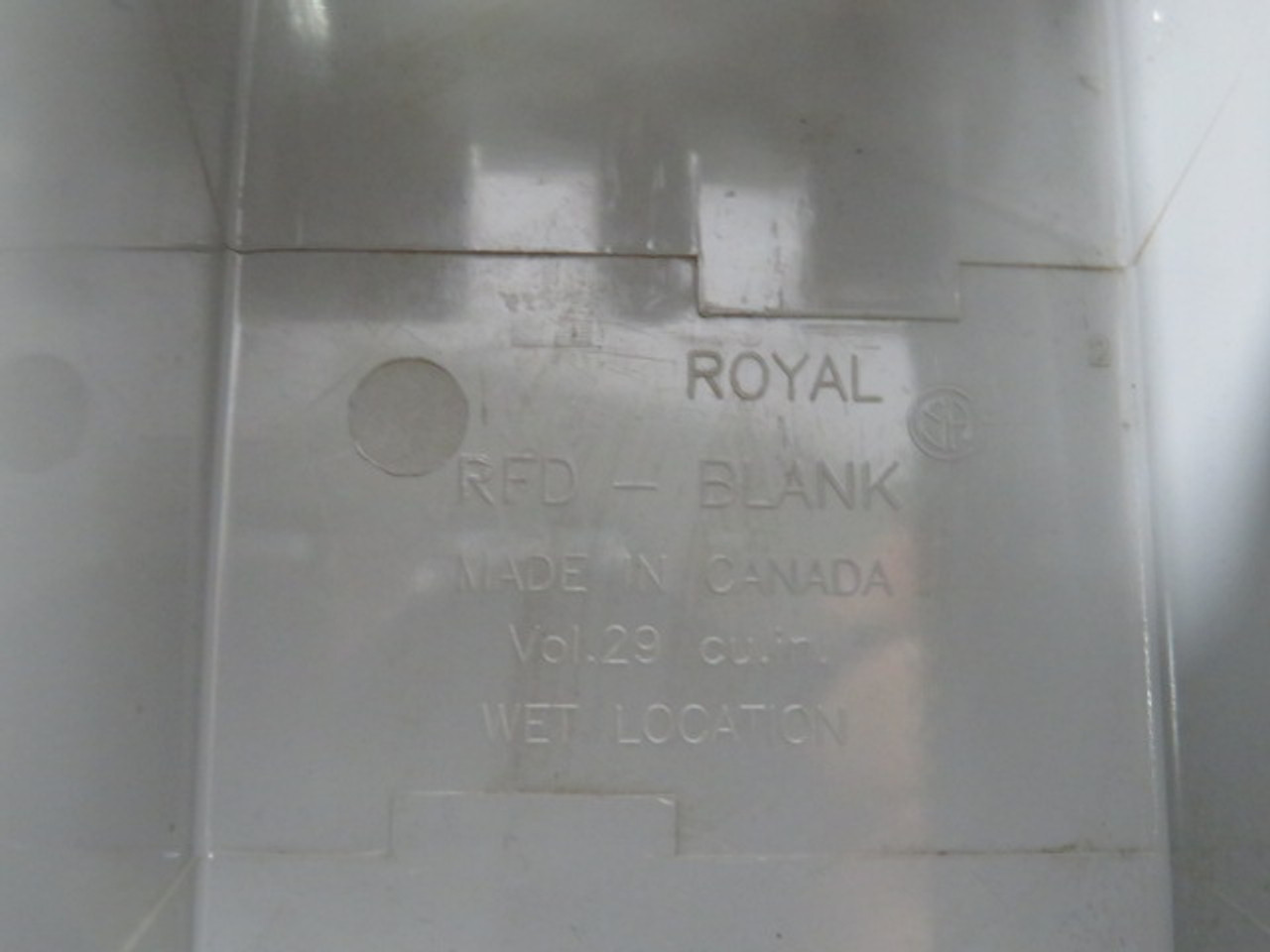 Royal RFD-BLANK Rigid PVC Conduit Gang Box 29" CU Interior USED