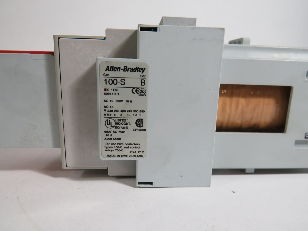 Allen-Bradley 100S-C43ZJ14C Contactor 600V 24VDC W/ 100S-A10 USED