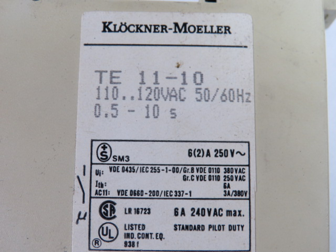 Klockner-Moeller TE-11-10 Timing Relay 110-120VAC MISSING CONNECTOR USED