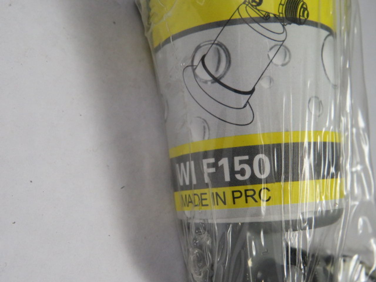 Windsor Industrial WI-F150 Weatherproof Lamp Holder ! NWB !