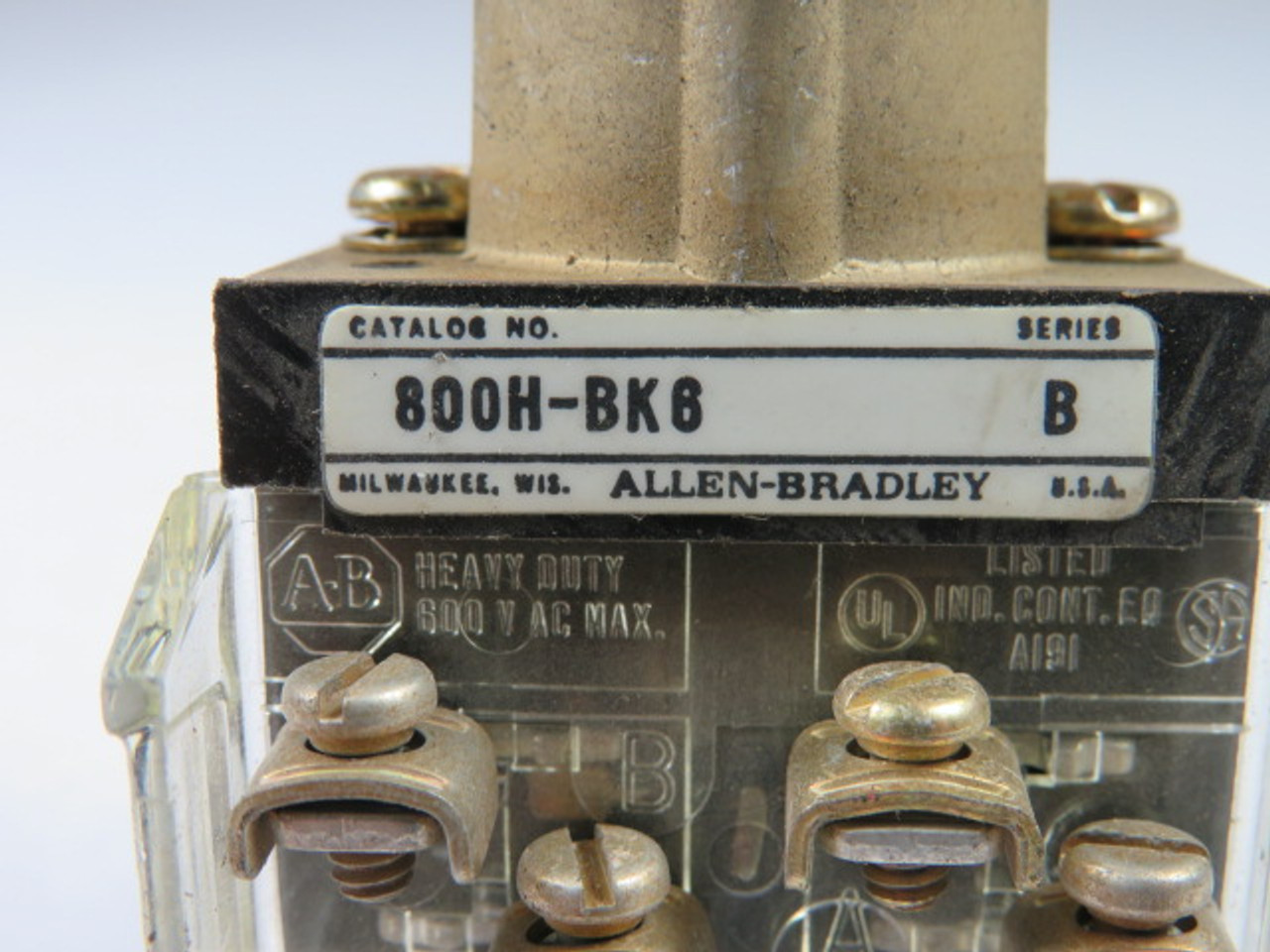 Allen-Bradley 800H-BK6A Heavy Duty Push Button Red Extended Head 1NO 1NC USED