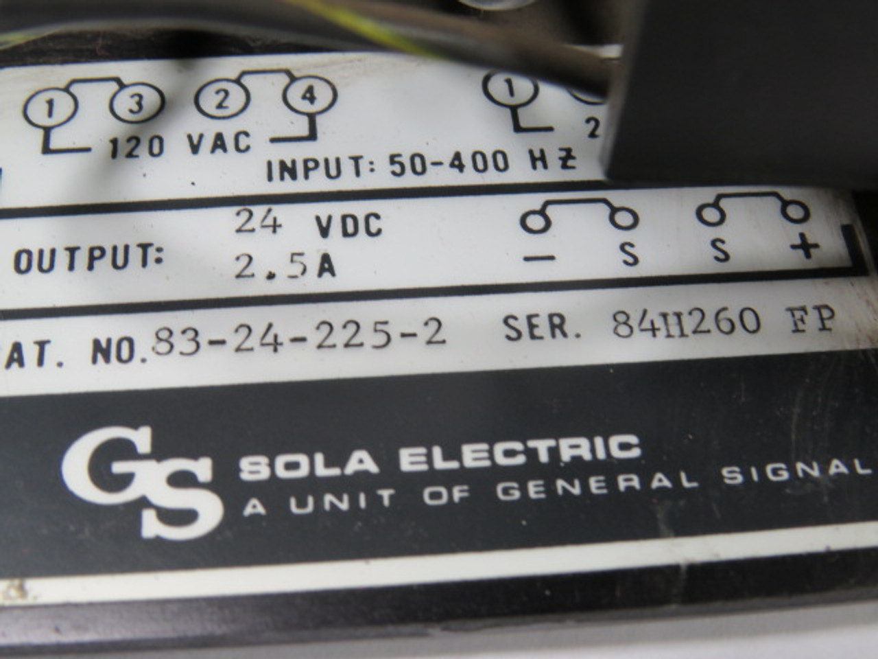 Sola Electric 83-24-225-2 Power Supply Series 84H260FP 2.5A 24VDC USED