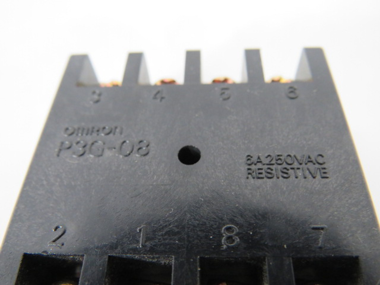 Omron P3G-08 Relay Socket 8-Pin 6A 250VAC ! NOP !