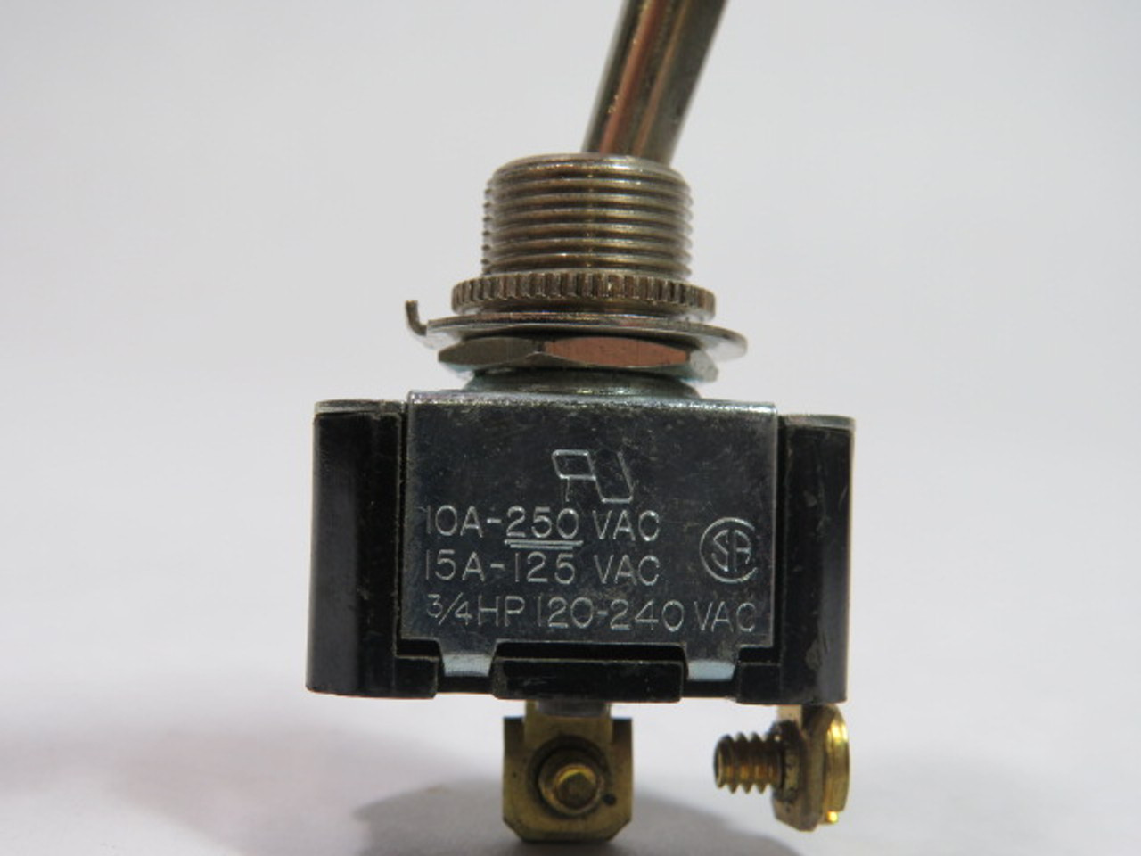 Carling 10A-250V Toggle Switch 2 Pos. ON/OFF 3/4Hp 10A 250V 15A 115V  USED