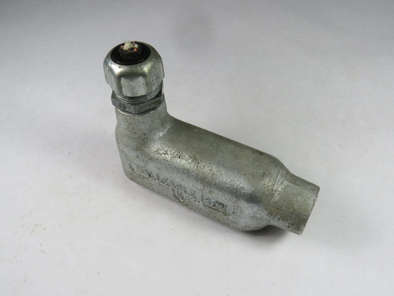 OZ-Gedney LB-50CG Right Angle Conduit Body W/ Cover 1/2" USED
