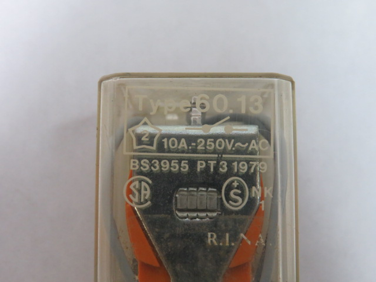 IMO 60.13.8.110.0000 Relay 110 Vac 10 Amp 11 Pin USED