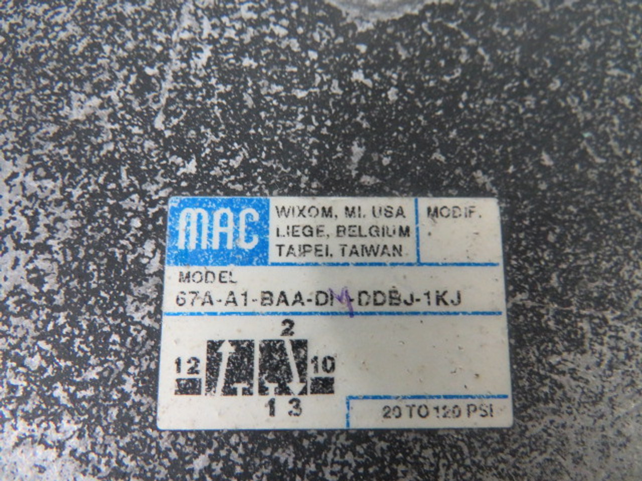 Mac 67A-A1-BAA-DM-DDBJ-1KJ 3-way Solenoid Valve 20-120PSI USED