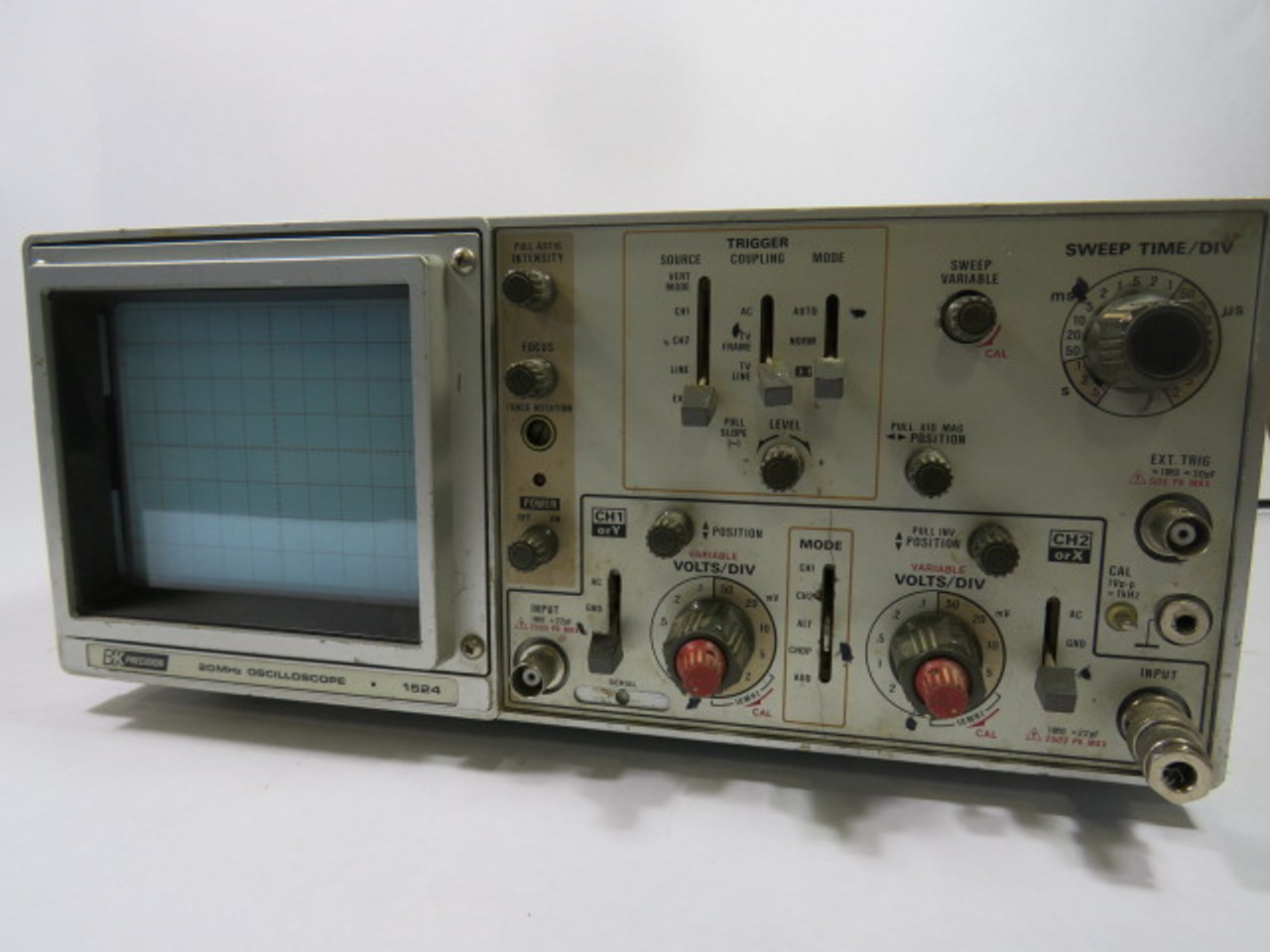 BK Precision 1524 Oscilloscope 20 Omhz USED