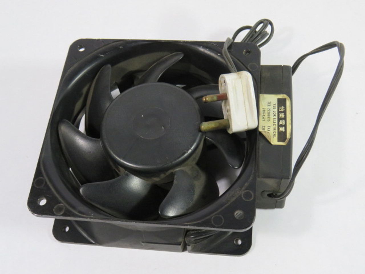 Oriental Motor D3297-742 Fan 200/230V 0.24/0.25A 0.75Uf 50/60Hz 2P USED