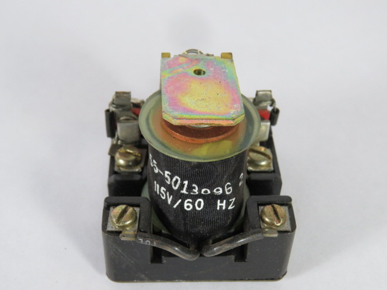 General Electric CR120E-01102 Relay 1NO 1NC 10A 600VAC 115/230V 60Hz USED