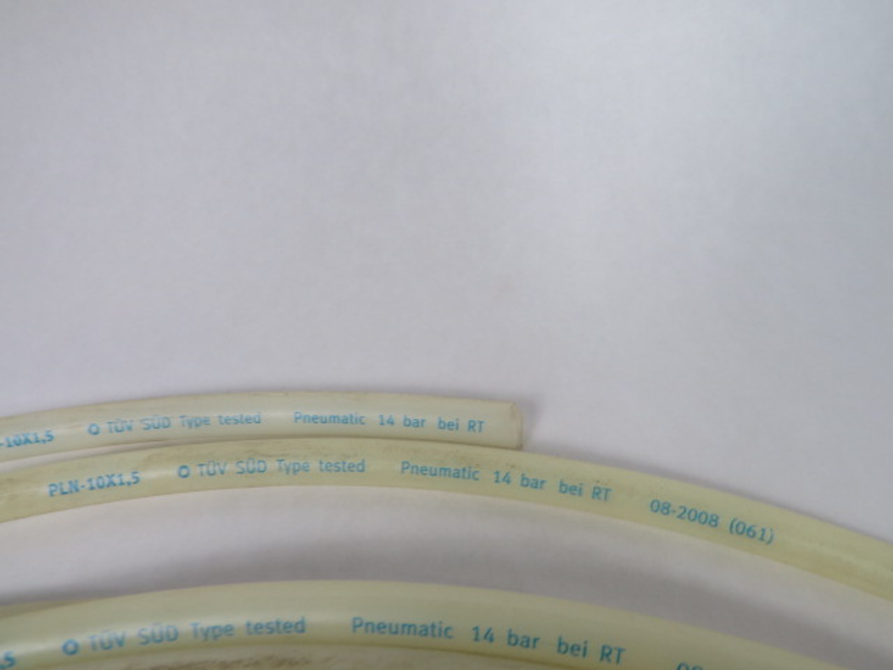 Festo PLN-10X1.5-NT Pneumatic Tubing 14 BAR 10mm OD 7mm ID Approx 10' USED