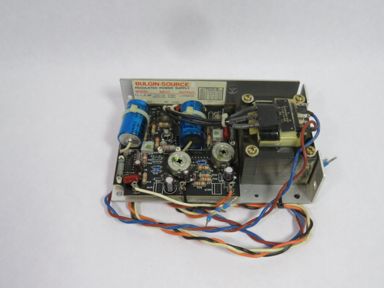 Bulgin-Source 12-1.0-0.8 Regulated Power Supply 115/230V 1.0/.5A 47-63Hz USED