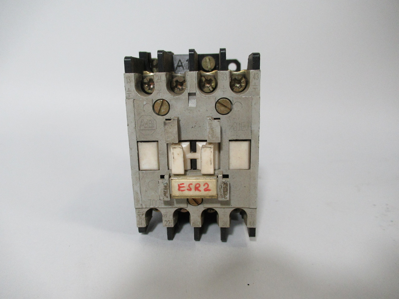 Allen-Bradley 700-F310A1 110-120V Contactor Series C USED