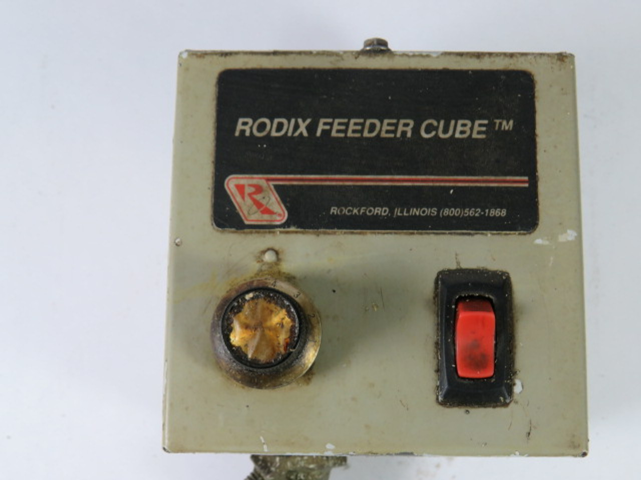 Rodix 121-11 Feeder Cube Controller FC-40 Plus 120VAC 50/60Hz 15A USED