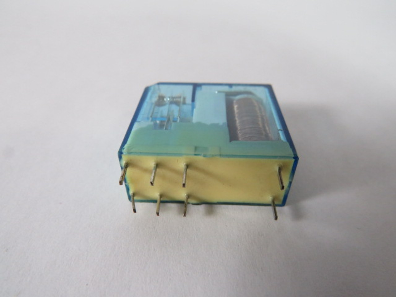 Finder 40.52.9.024.0000 Plug-in Relay 24VDC 8A 250V 8-Pin USED