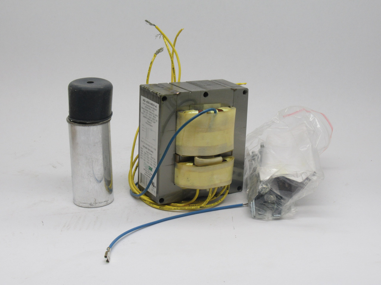 Ultrasave HD400-M59-A Magnetic HID Ballast 120/277/347V 4.0/1.75/1.40A ! NEW !