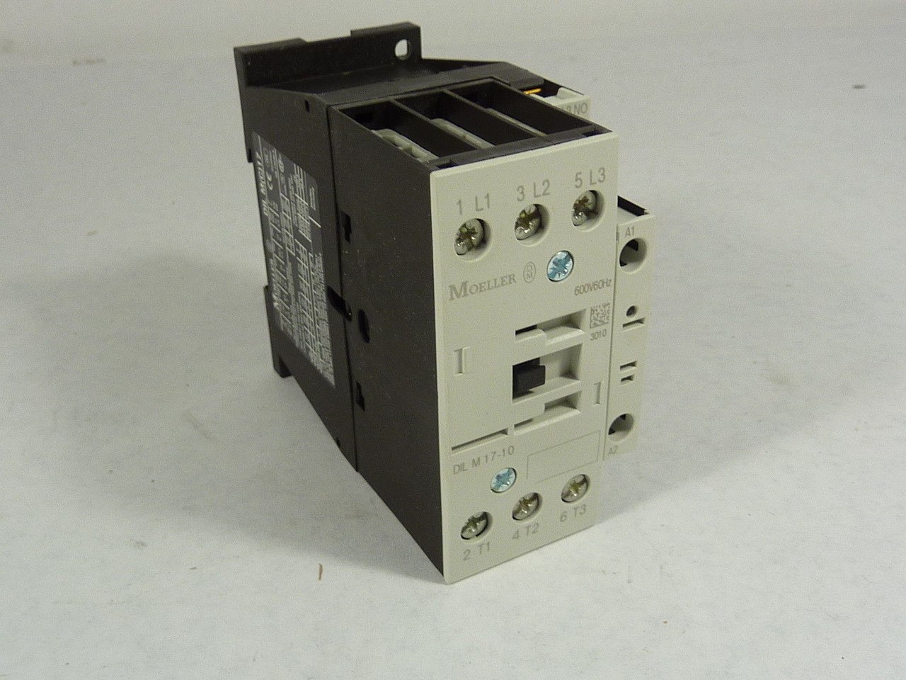 Moeller DILM17-10 Contactor 3 Pole 24V 40A ! NEW !