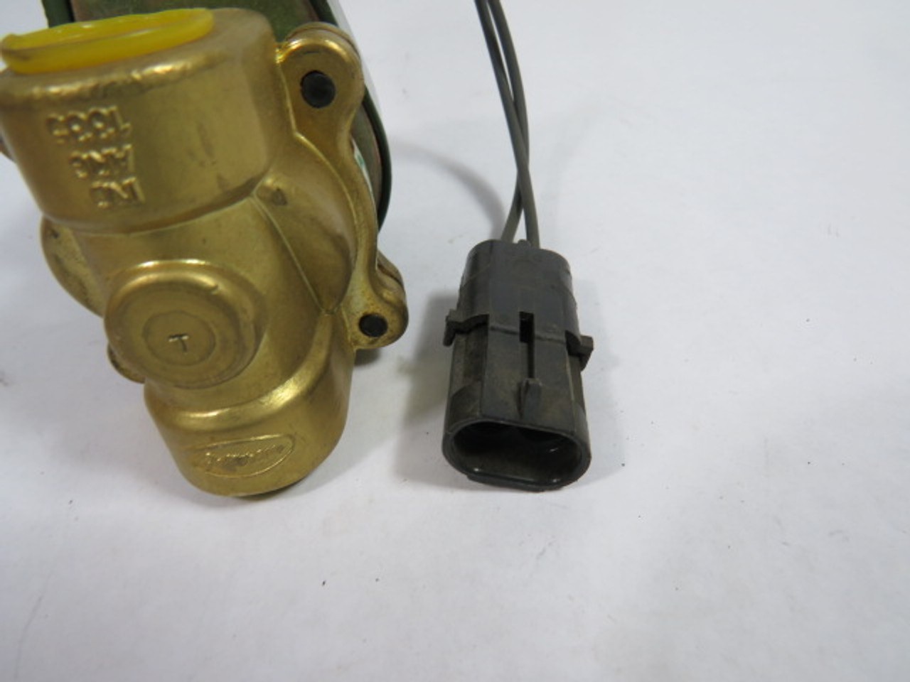 Snap-Tite 6235BA4-12VDC Solenoid Valve 50PSI per 1.5min 19W 12VDC USED