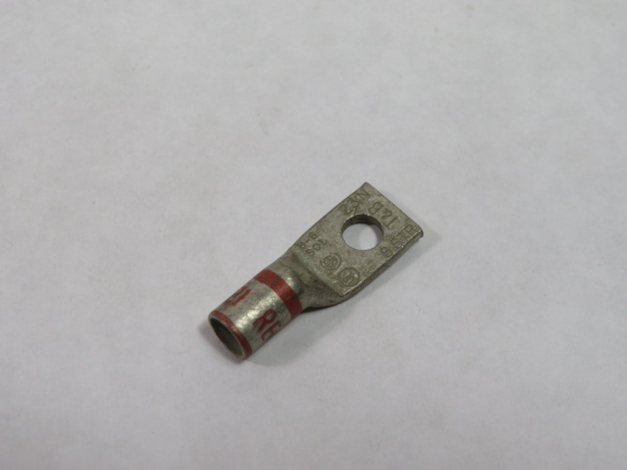 Thomas & Betts 54104 1-Hole Compression Lug #8 AWG 21 Red Lot of 24 ! NOP !