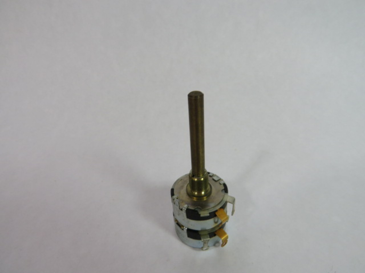 Clarostat CIL43-8 Potentiometer 8Ohms 4W USED