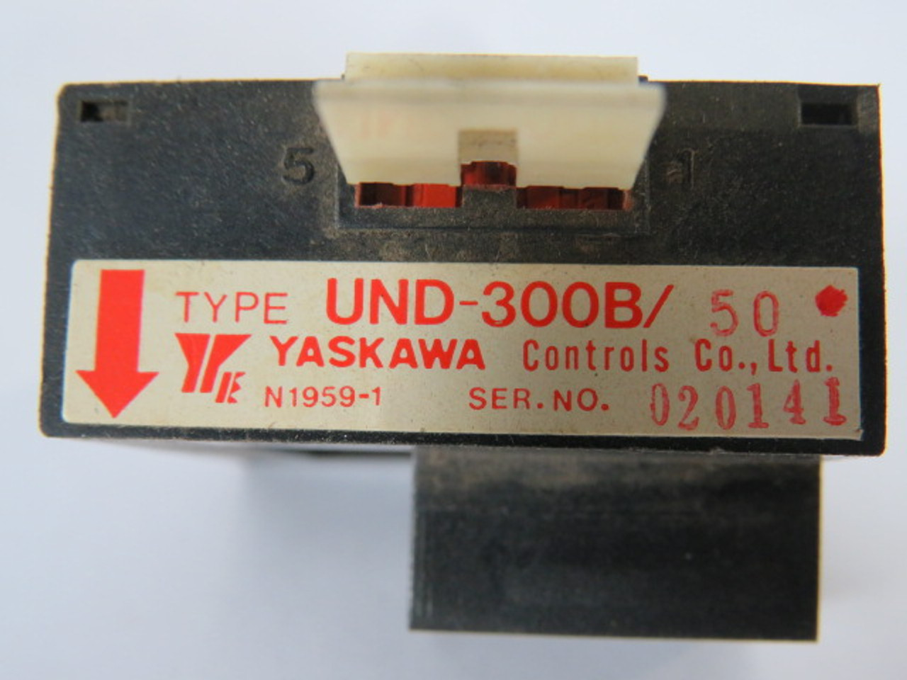 Yaskawa UND-300B/50 Current Transformer USED