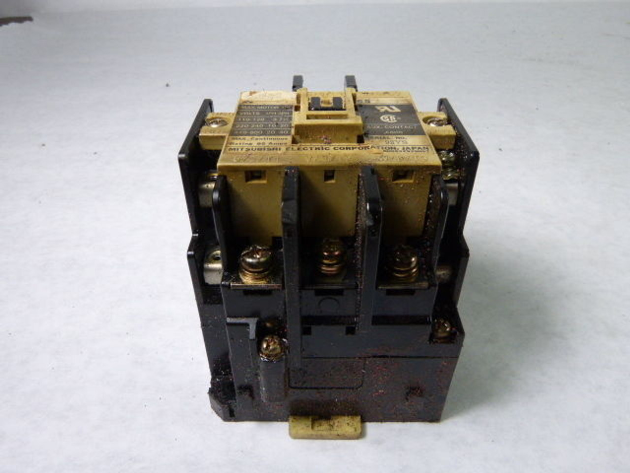 Mitsubishi S-K65 S-K65-AC100V Contactor 65A 3Ph 2NO/NC 100-127VAC USED