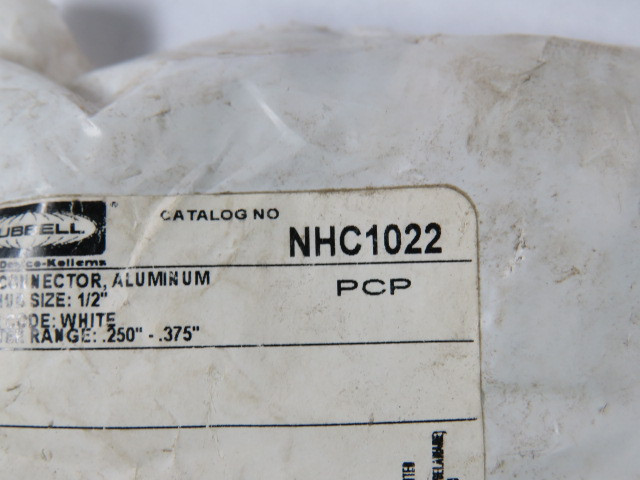 Hubbell NHC1022 Cord Connector Aluminum NPT-1/2" Dia Range-.250"-.375" WHITE NWB