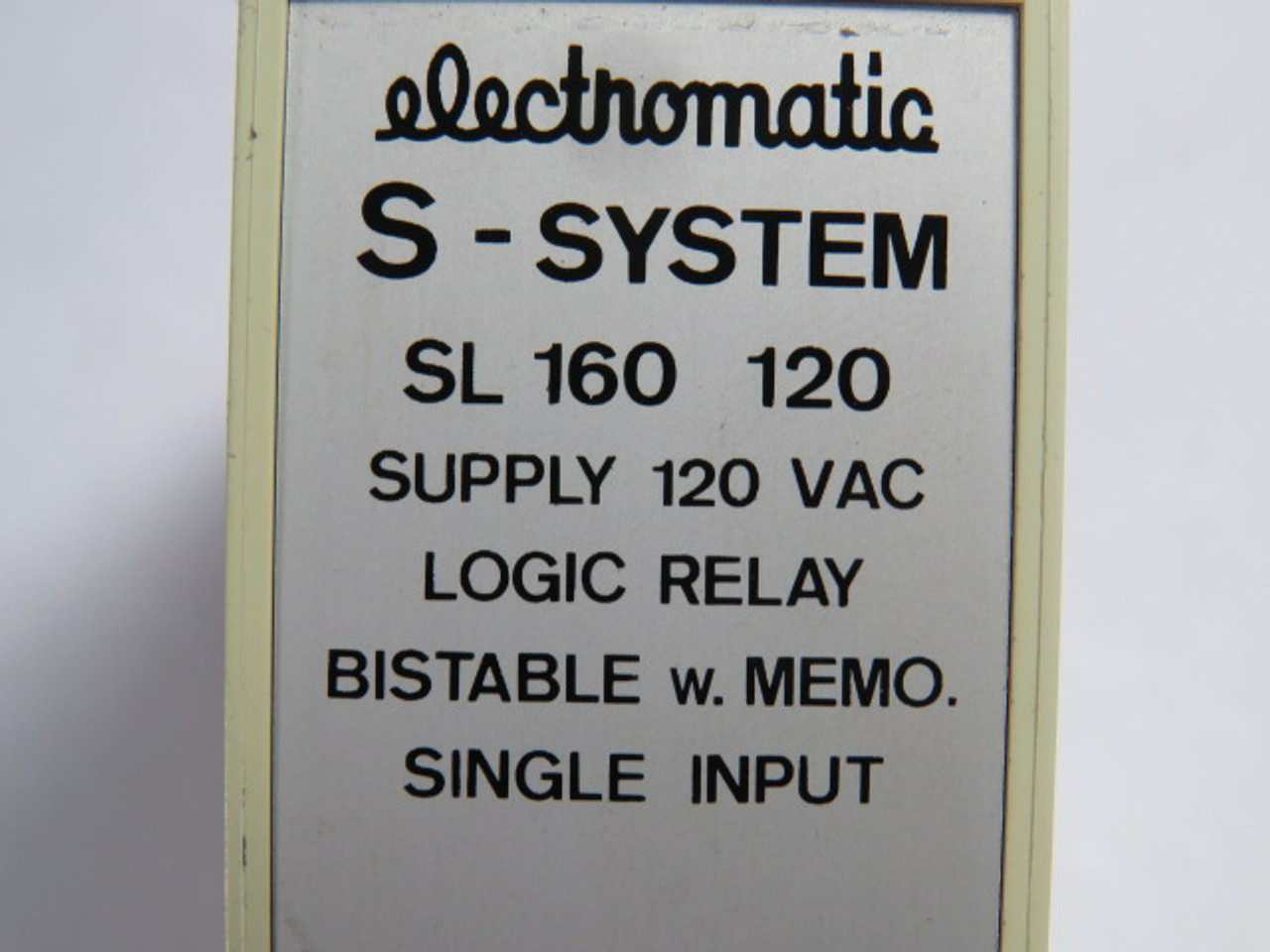 Electromatic SL-160-120 Logic Relay W/ Memo Single Input 120VAC 45-65Hz ! NOP !