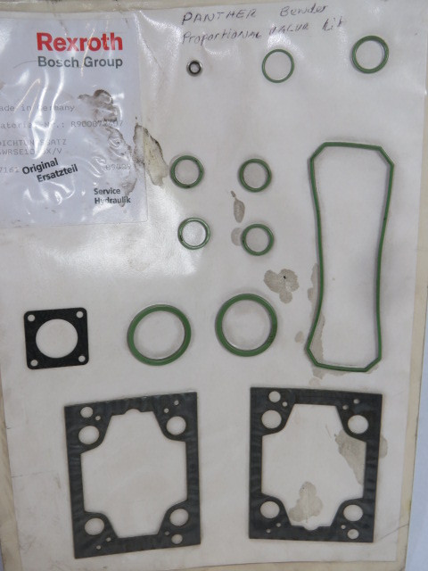 Rexroth R900872407 Seal Kit ! NEW !