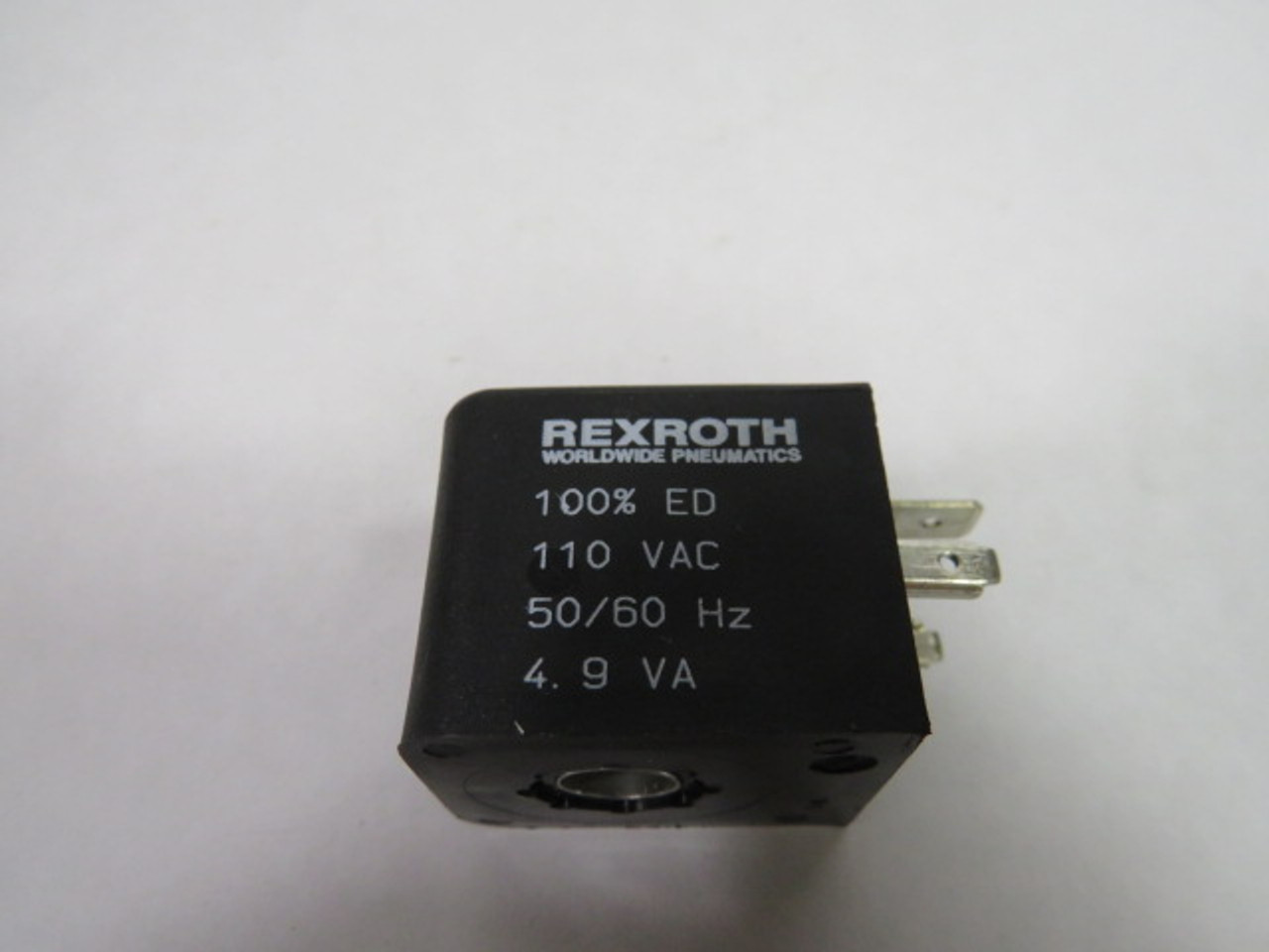 Rexroth 8-30 Solenoid Coil 110VAC 50/60Hz. 4.9VA 100% ED USED