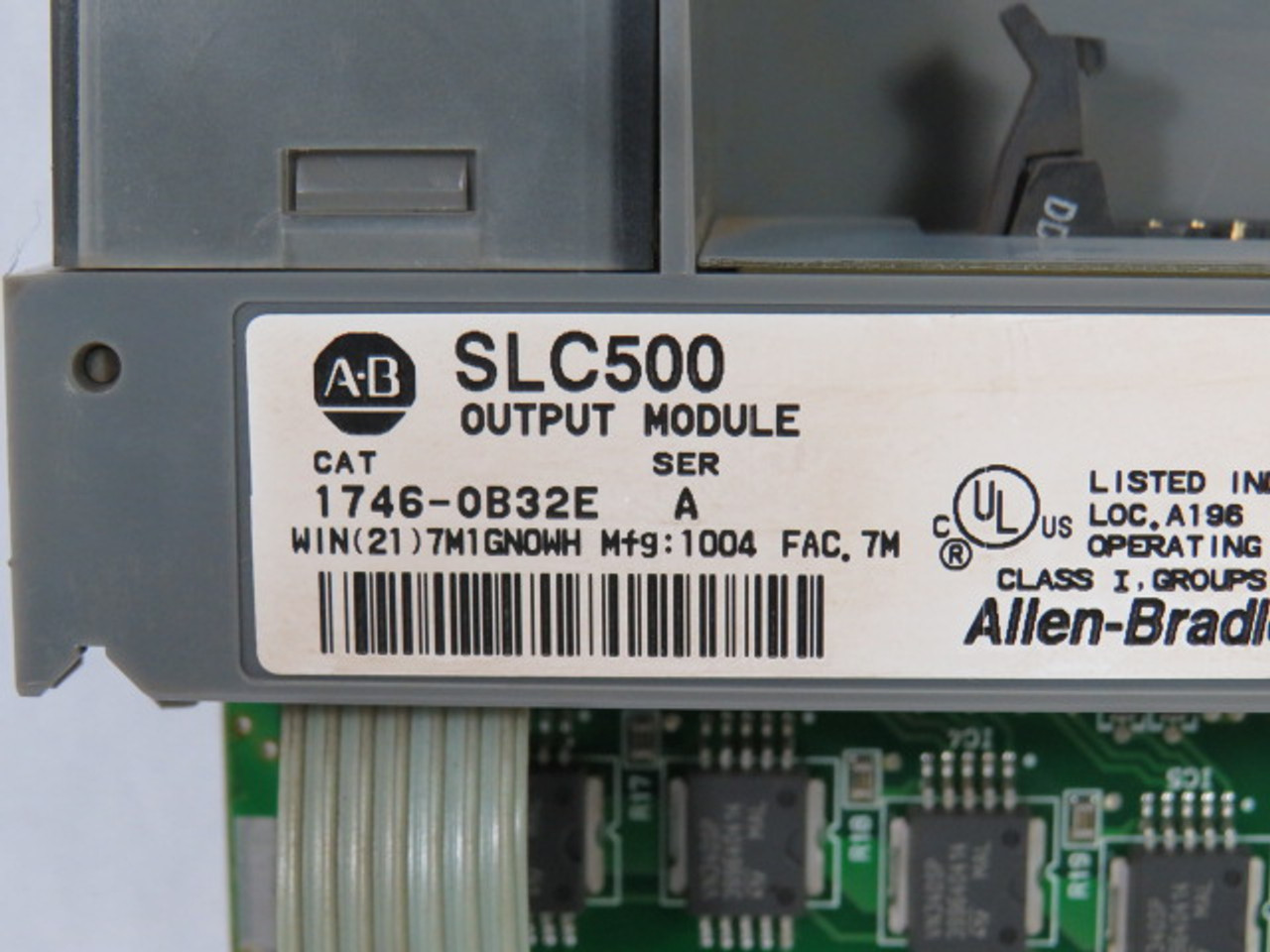 Allen-Bradley 1746-OB32E SLC 500 Output Module SER. A *MISSING DOOR* USED