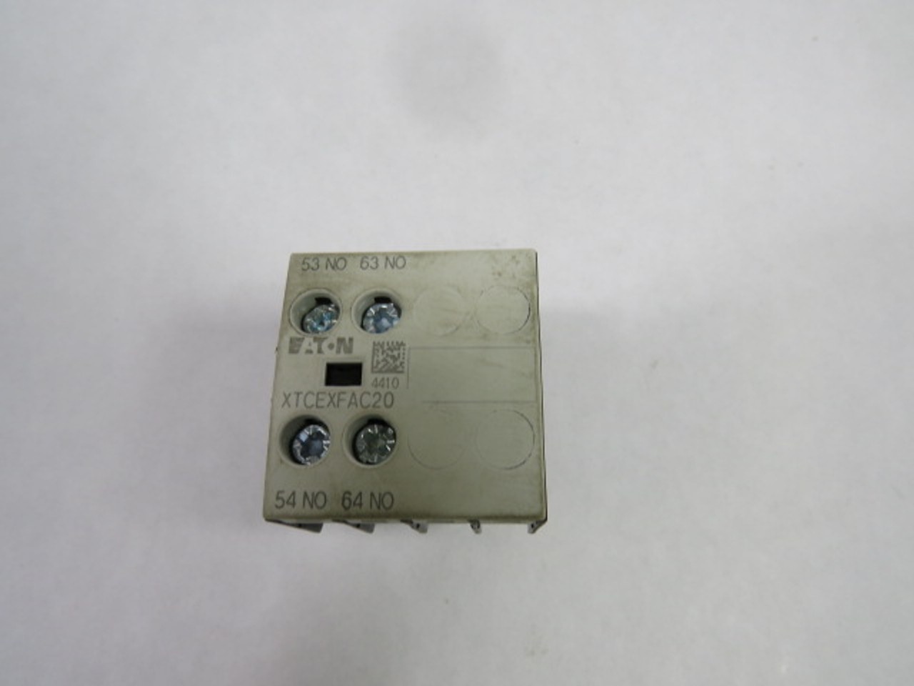 Eaton XTCEXFAC20 Auxiliary Contact 2NO 16A 500V USED