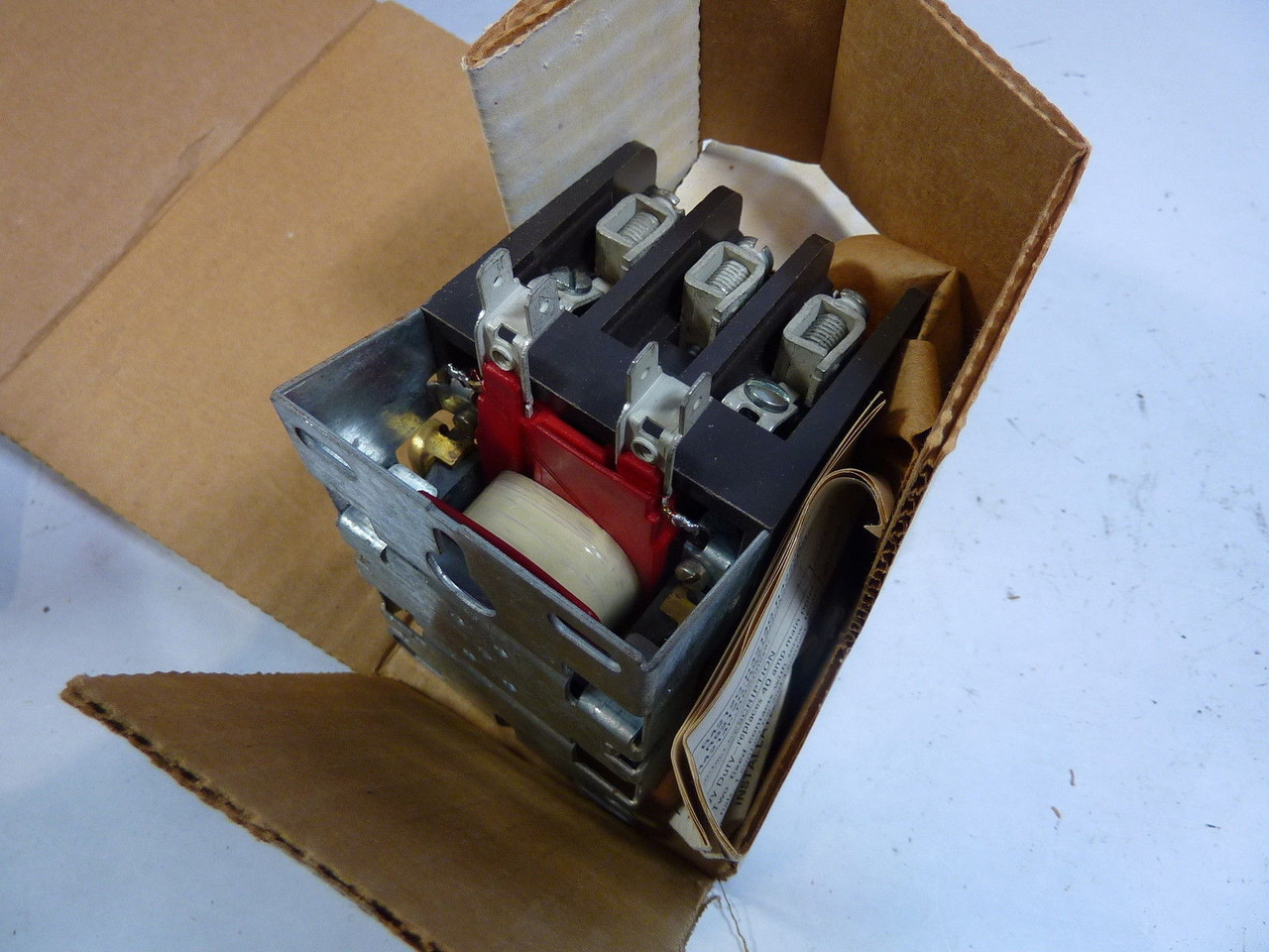 Honeywell R4214-G-1347 Contactor 40 Amp 120V ! NEW !