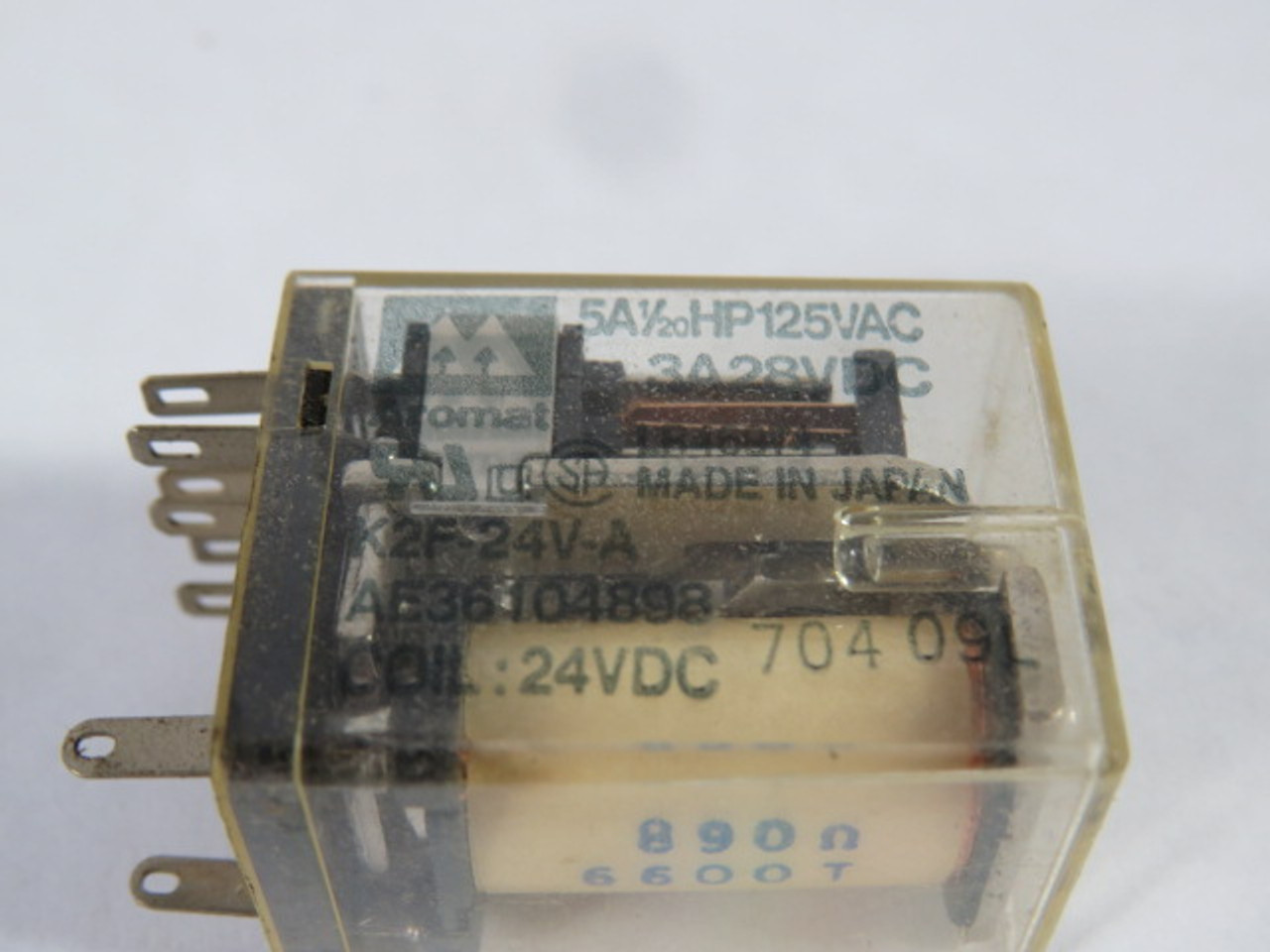 Aromat K2F-24V-A Relay 24VDC 125VAC 5A 1/20HP 8-Pin USED