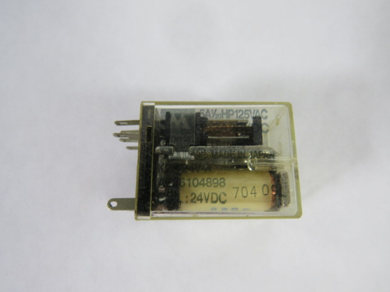 Aromat K2F-24V-A Relay 24VDC 125VAC 5A 1/20HP 8-Pin USED