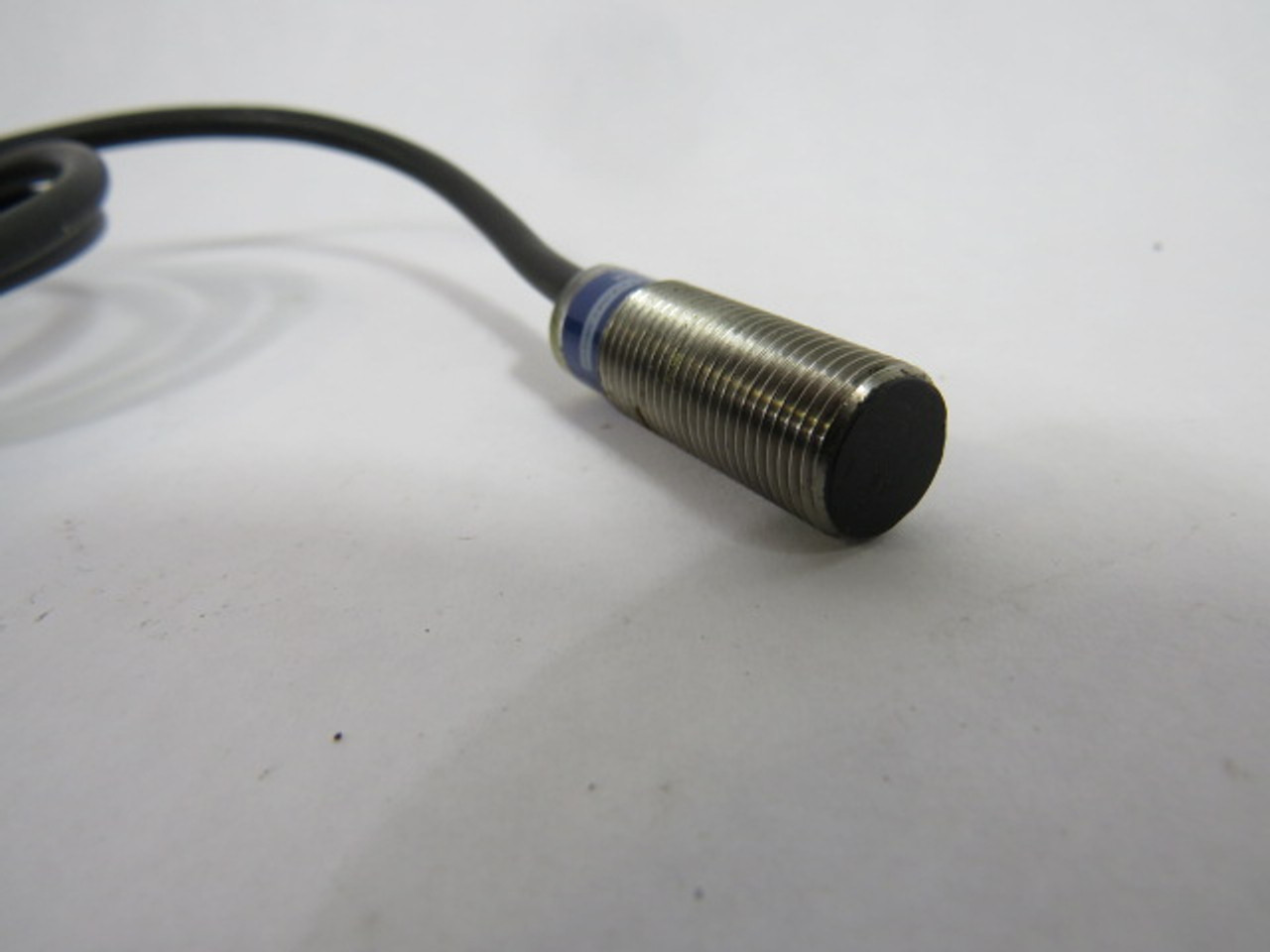 Telemecanique XS1-N12PB349 Inductive Proximity Sensor 12-24VDC 200mA 4mm USED