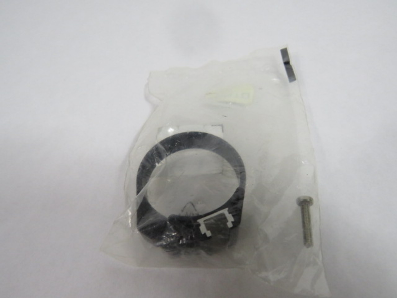 Festo SMBR-8-32 175097 Mounting Kit for Proximity Sensor ! NWB !