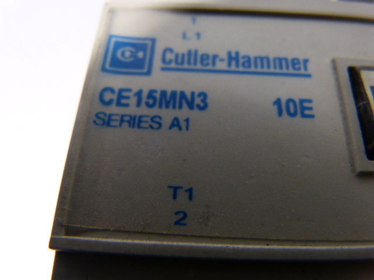 Cutler Hammer CE15MN3Y7 Magnetic Contactor 10E 3Pole 110/120V Coil USED