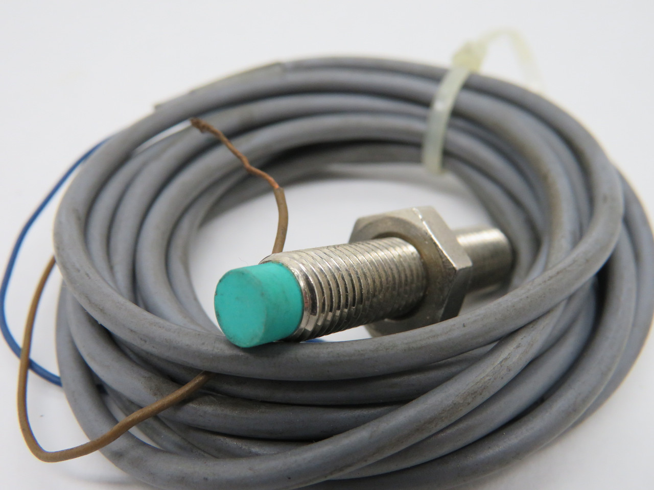 Pepperl+Fuchs NBN2-8GM40-Z0 Inductive Proximity Sensor 2mm RNG 6-60VDC USED