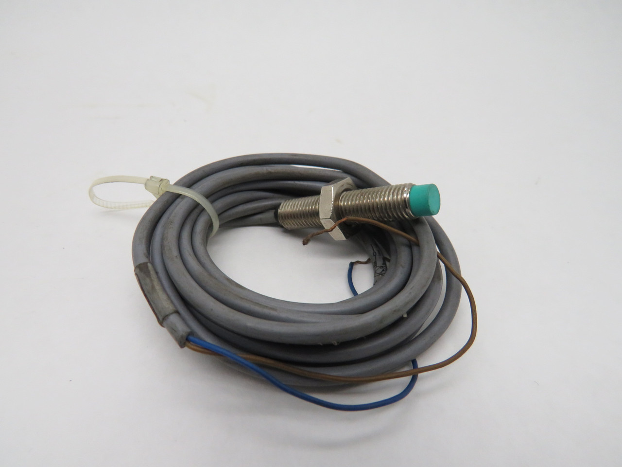 Pepperl+Fuchs NBN2-8GM40-Z0 Inductive Proximity Sensor 2mm RNG 6-60VDC USED