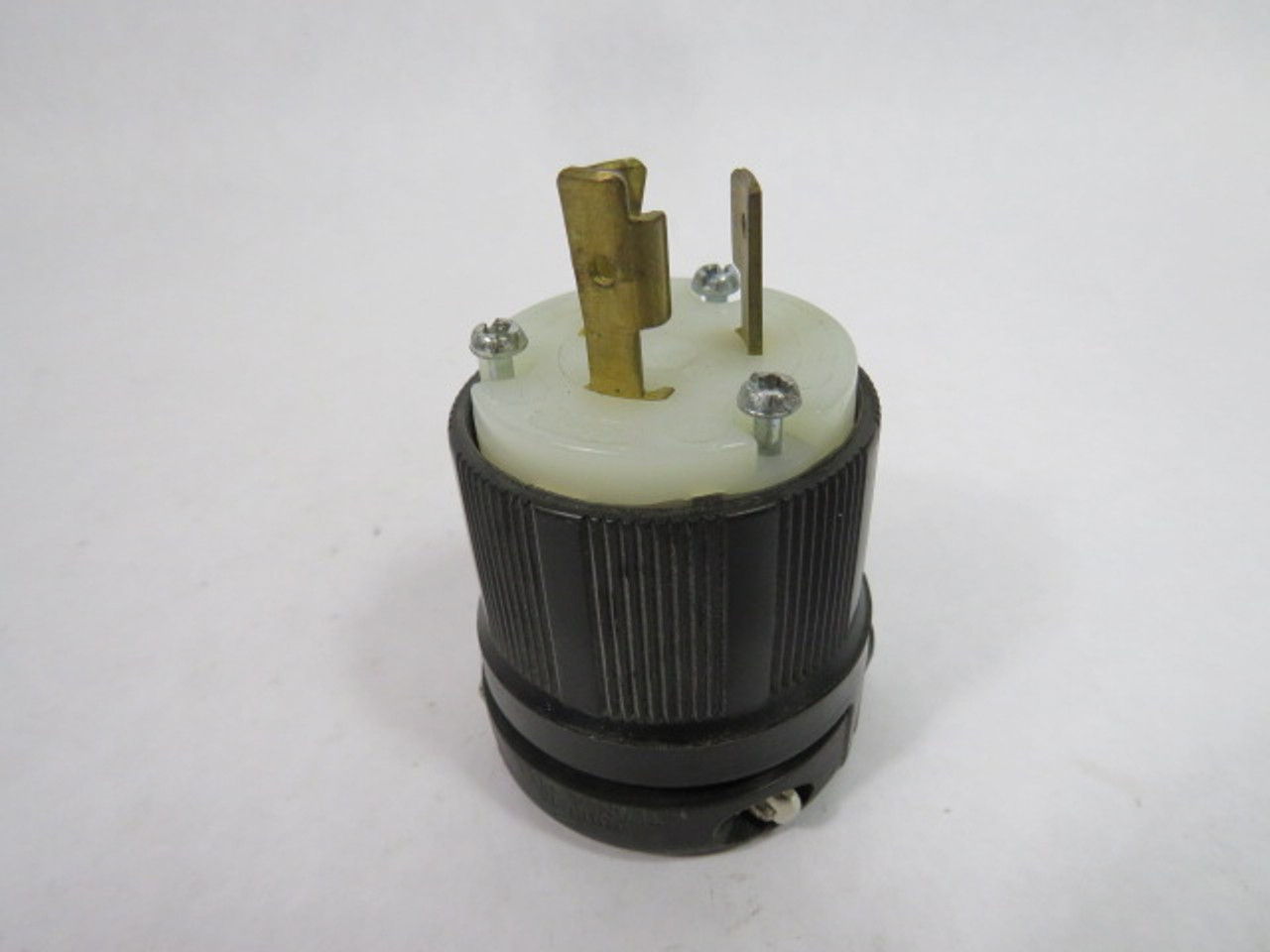 Cooper CWL520P Twist Lock Plug 20A 125V 3W 2P USED