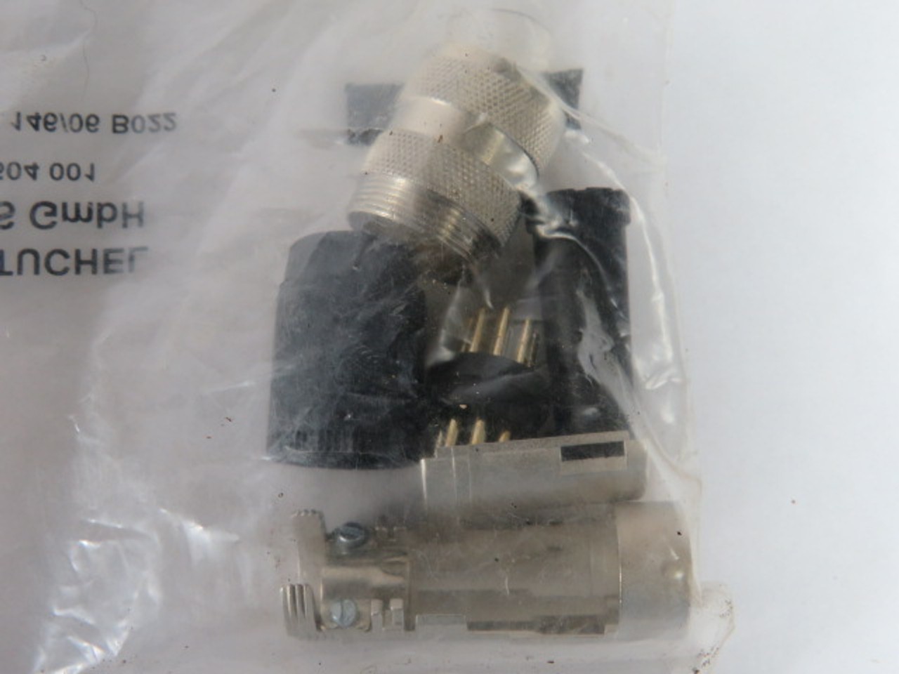 Amphenol T-3504-001 Connector Plug Male 8-Position 7A 250V ! NWB !