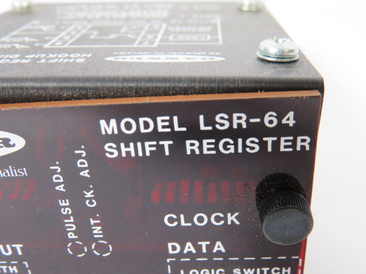 Banner LSR-64 Shift Register 10-30VDC 8-Pin MISSING SCREW USED