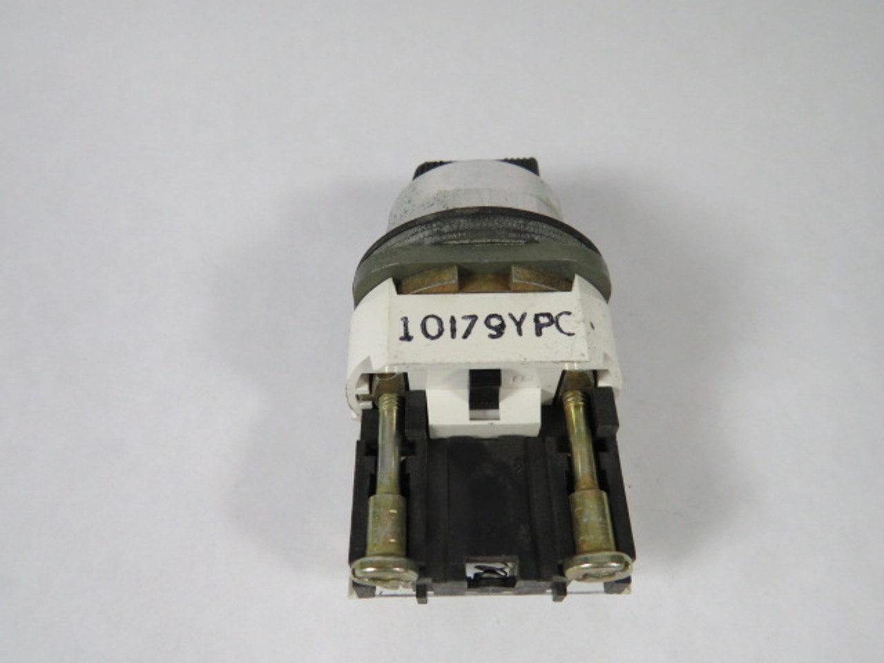 Allen-Bradley 800T-J91KC1A Series T Selector Switch 1NO/1NC 3-Position USED