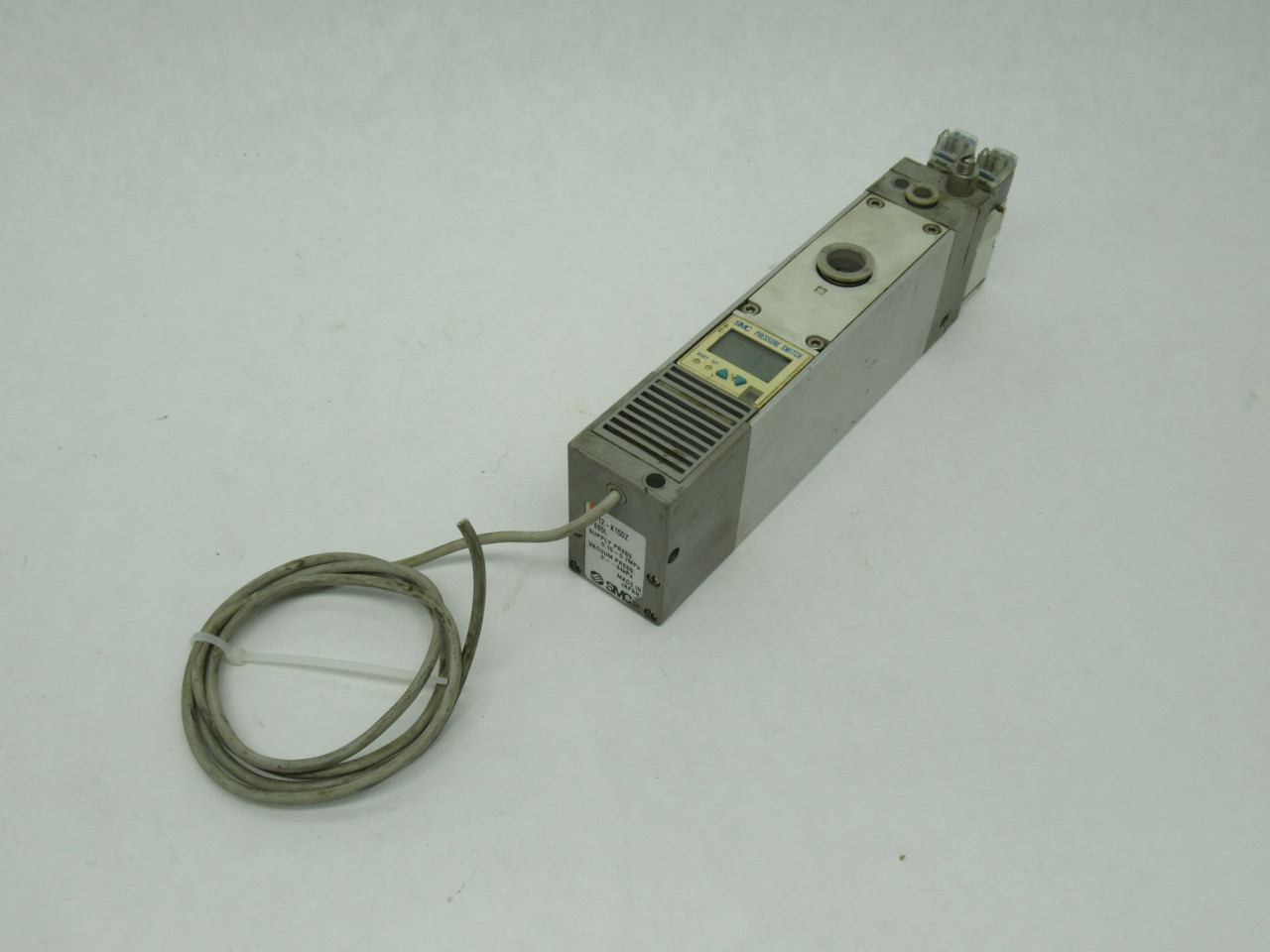 SMC ZL112-K15DZ-E65L Multistage Ejector 24VDC .15 to 7 MPa 0 to -84 kPa USED