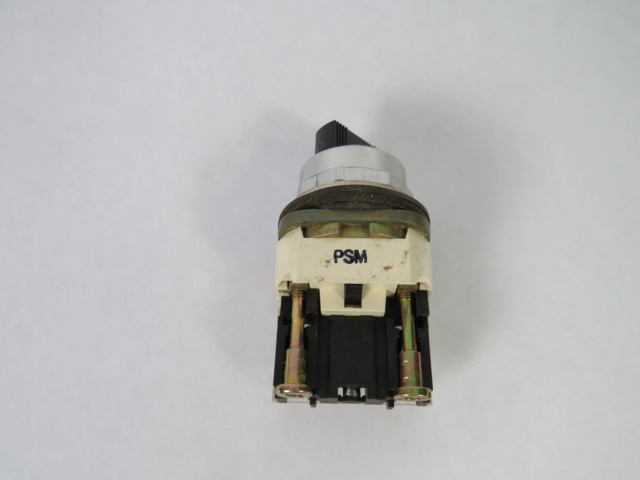 Allen-Bradley 800T-H2D2 Series T Selector Switch 1NC 2-Position USED