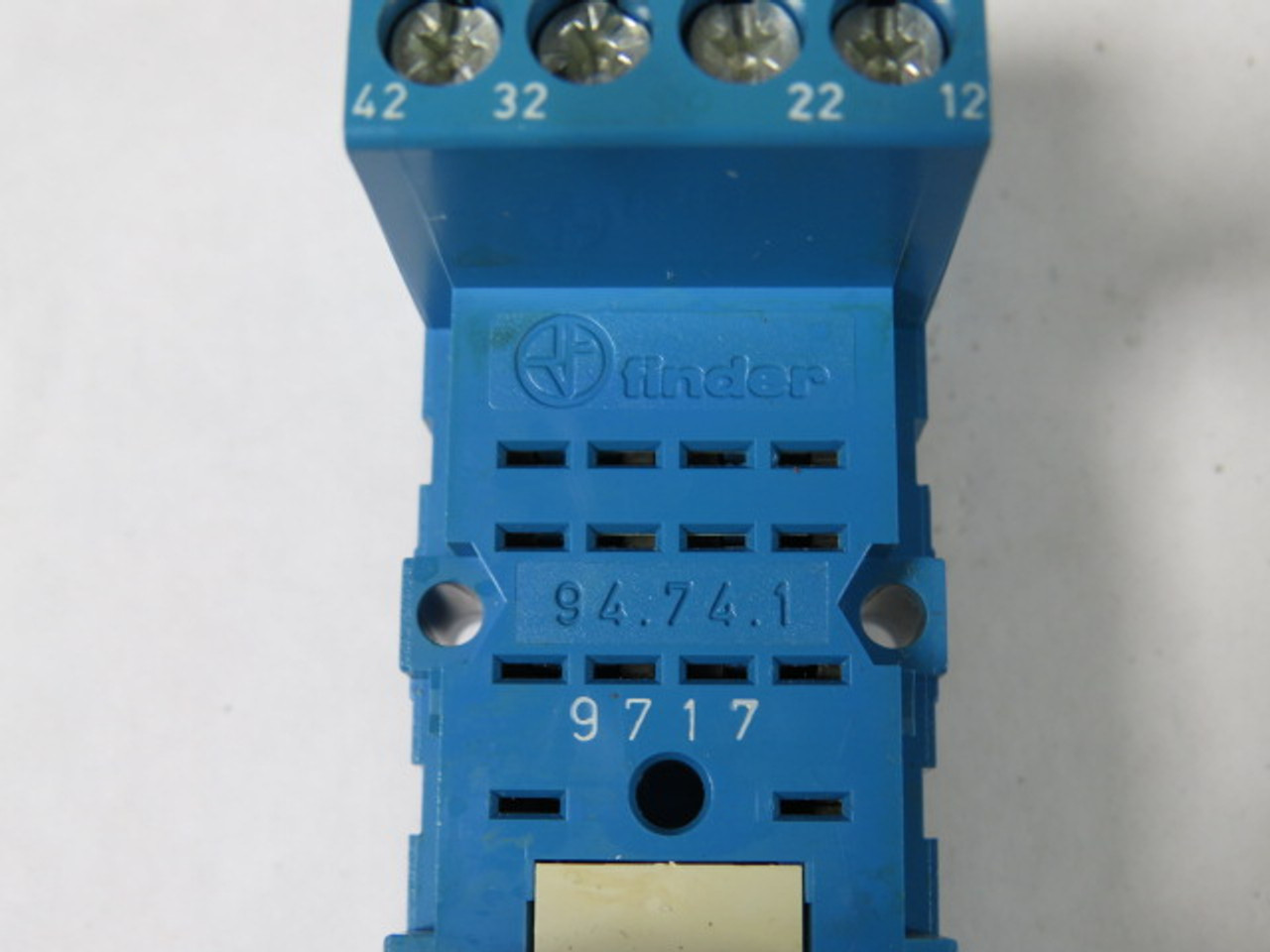 Finder 94.74.1 Relay Socket 10A 250V USED