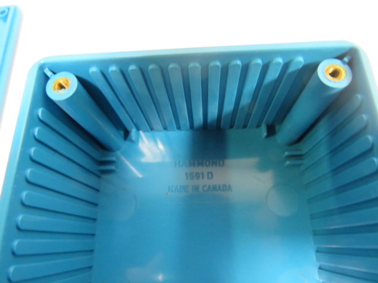 Hammond 1591DBU Blue Plastic Enclosure 5.90X3.20X1.80" USED