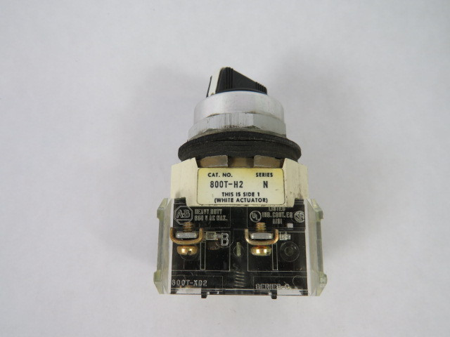 Allen-Bradley 800T-H2D2 Series N Selector Switch 1NC 2-Position USED